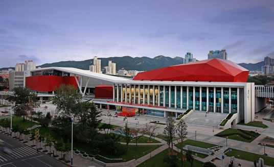 红河哈尼族彝族自治州通知公告的测试信息，内容可以在后台发布编辑删除